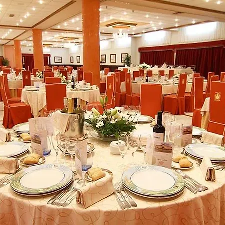 Ξενοδοχείο Begona Park 4*