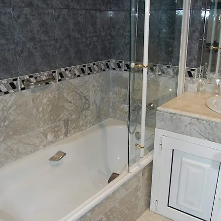 Begona Park Χιχόν