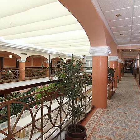 Begona Park 4* Хіхон