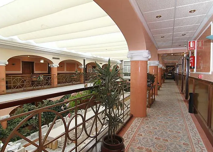 Begona Park 4* Χιχόν